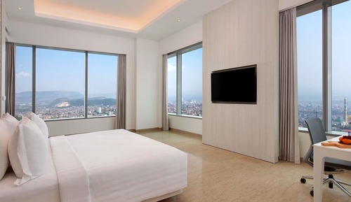 Grand Suite, Multiple Beds