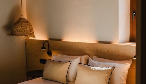 Standard Double Room, Mountain View (Palomar)