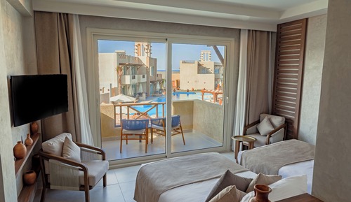 Junior Double room (adults only +16 years)