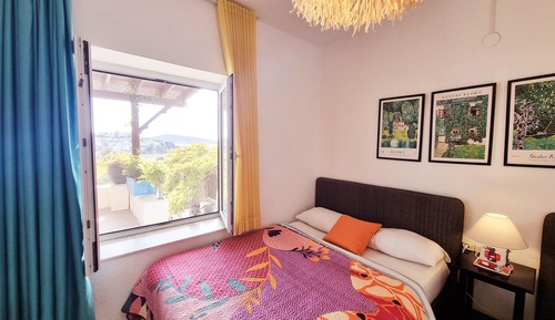 Economy Triple Room
