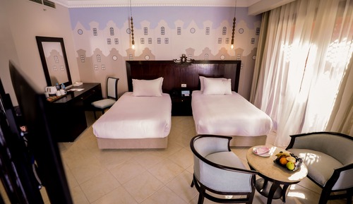 Family Room, Garden View