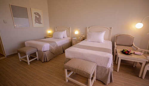 Superior Room, Pool View