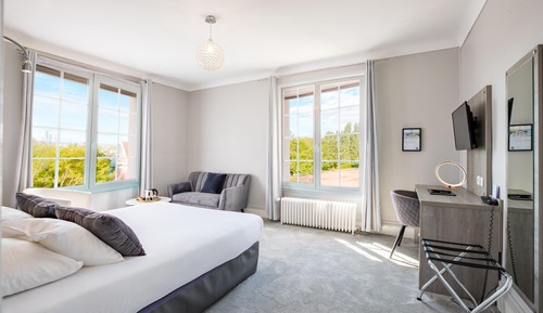 Superior Room, 1 Queen Bed, Non Smoking
