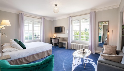 Classic Room, 1 Queen Bed, Non Smoking