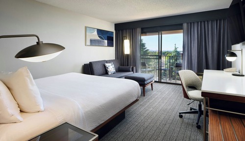 Room, 1 King Bed with Sofa bed, Non Smoking, Balcony