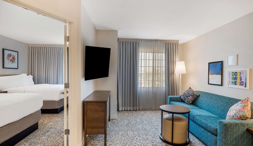 Deluxe Room, Multiple Beds