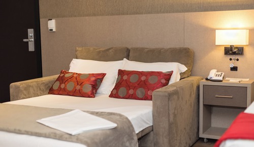 Quarto triplo premium (Suíte)