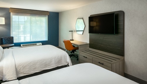 Standard Room, 2 Queen Beds (Extra Floor Space)