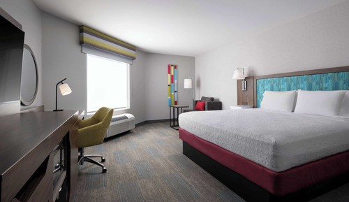 Suite, One King Bed, Non-Smoking
