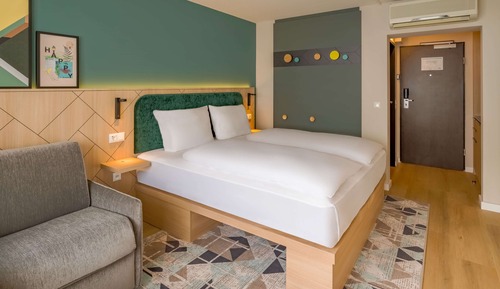 Room, 1 King Bed, Kitchenette