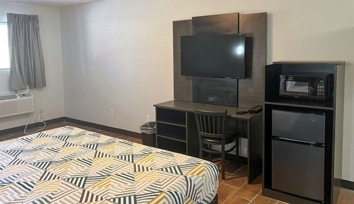 Deluxe Room, 2 Double Beds, Accessible, Non Smoking