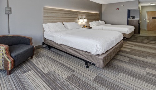 Standard Room, 2 Queen Beds, Accessible (Comm, Tub)