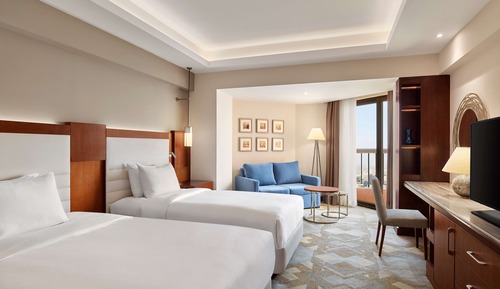 Executive Room, 2 Twin Beds, City View