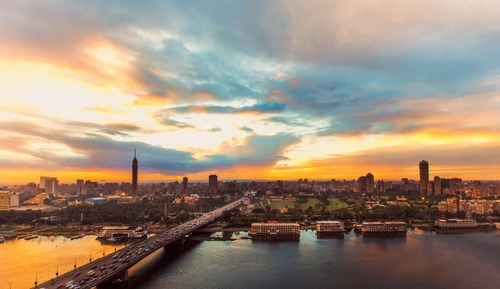 Executive Room, 1 King Bed, Corner (Nile View)