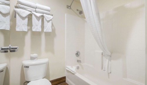 Room, 1 Queen Bed, Accessible, Non Smoking