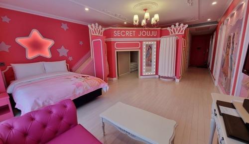 Room (Juju Zone Secret Juju Family (Charact)