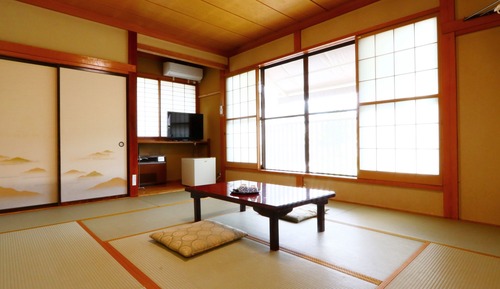 Group Japanese Style Room