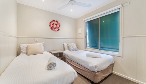 Gold 3 Bedroom (6 Berth)