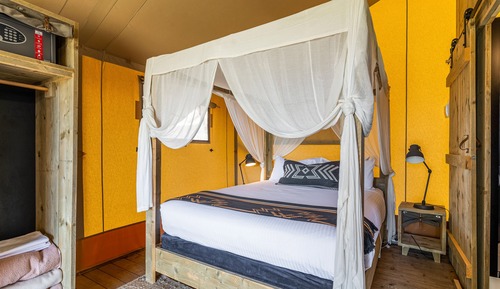 Glamping Miners Tent (Open Plan 4 Berth)