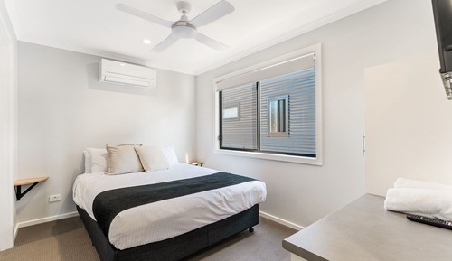 Platinum 3BR Villa (8 Berth)