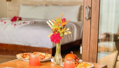 Luxury Bungalow, 1 King Bed, Ocean View