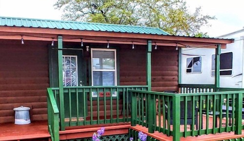 Duplex - NOT Pet Friendly