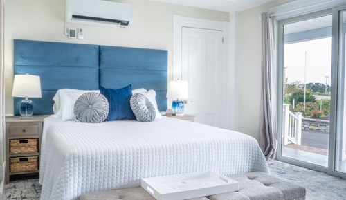 Oceanfront Queen Partial View