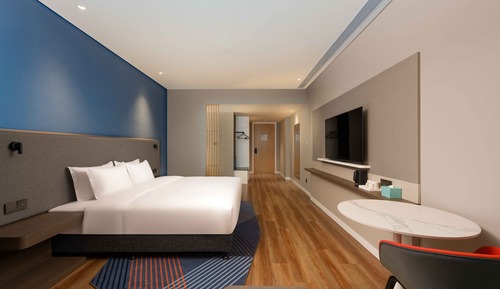 Standard Room, 1 King Bed