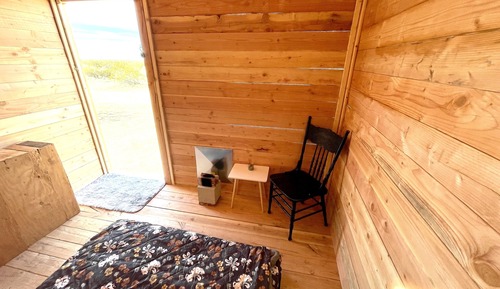 Standard Studio, 1 Bedroom, Non Smoking, Mountain View