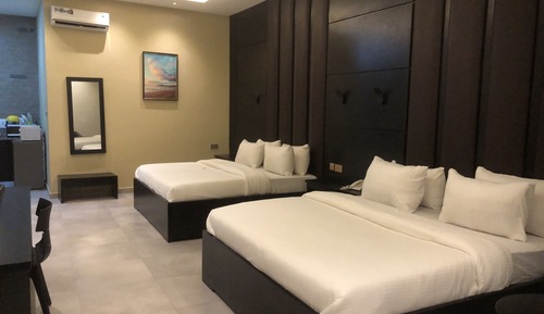 Family Room, 2 Queen Beds