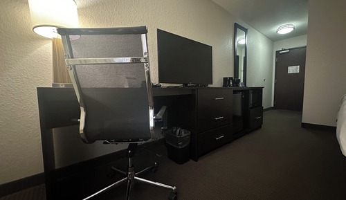 Standard Room, 1 King Bed, Non Smoking