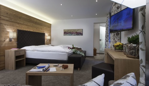 Family Room, Balcony, Mountain View