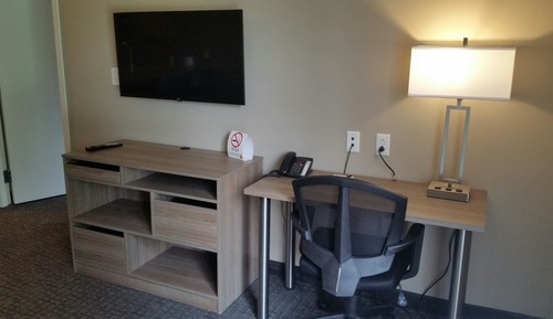 Suite, 1 Queen Bed with Sofa bed, Non Smoking