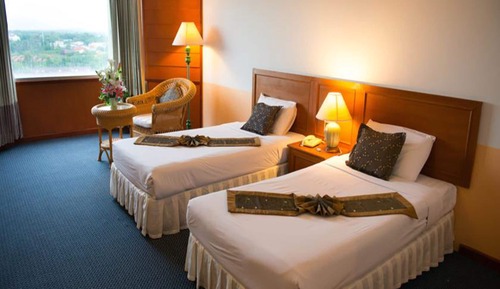 Superior Twin Bed 