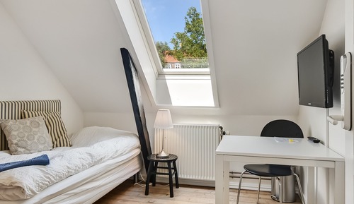 Economy Single Room