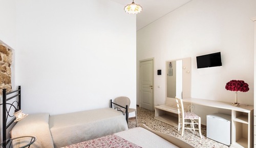 Comfort Triple Room