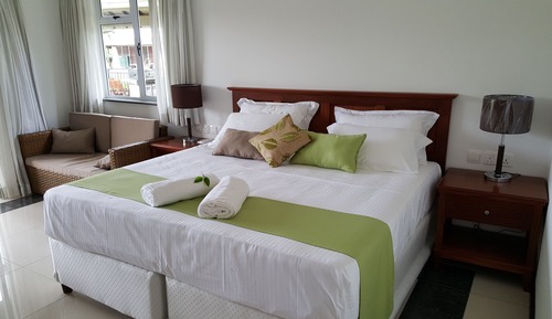 Studio Suite, Pool View