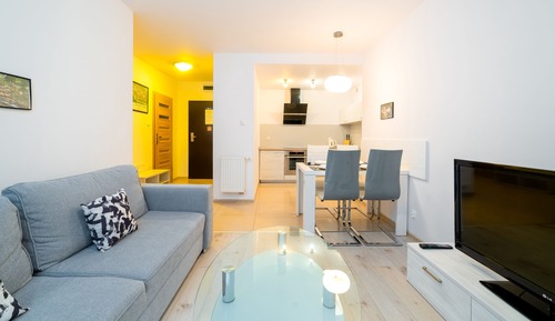 Apartment (UG 120)