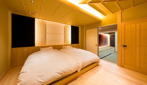 Luxury Suite, Private Bathroom, Garden View