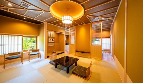 Deluxe Room, Non Smoking, Bathtub