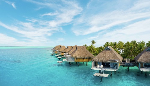 Deluxe Overwater villa