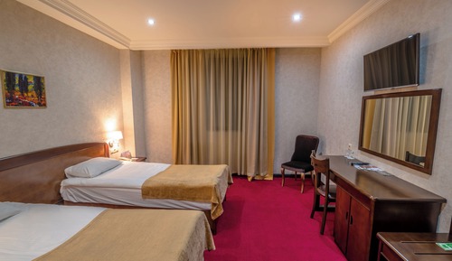 Standard Twin Room (Building B)