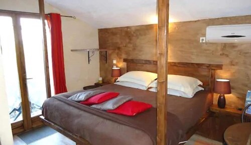 Standard Double Room (Kallistea)