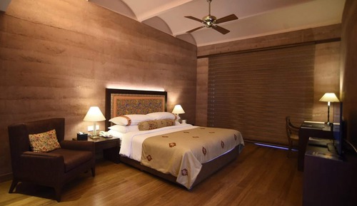Room, View