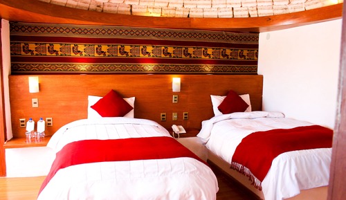 Superior Room, 2 Twin Beds, Mountain View