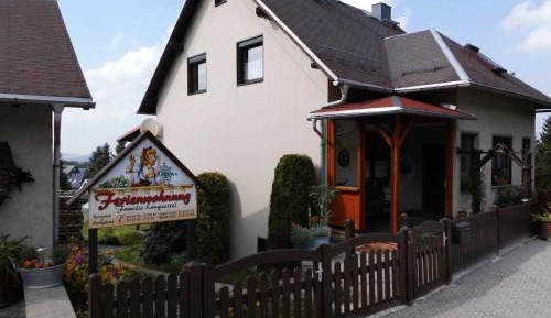 Apartment with Garden View