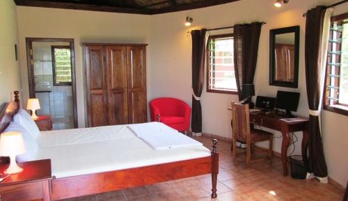 Deluxe Double or Twin Room with Sea View