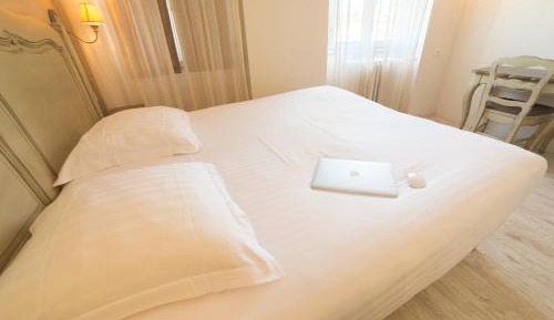 Classic Double or Twin Room