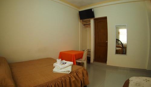 Deluxe Double Room with Shower