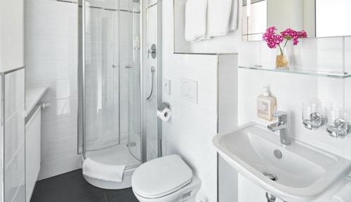 Comfort Triple Room - Courtyard or Street View 